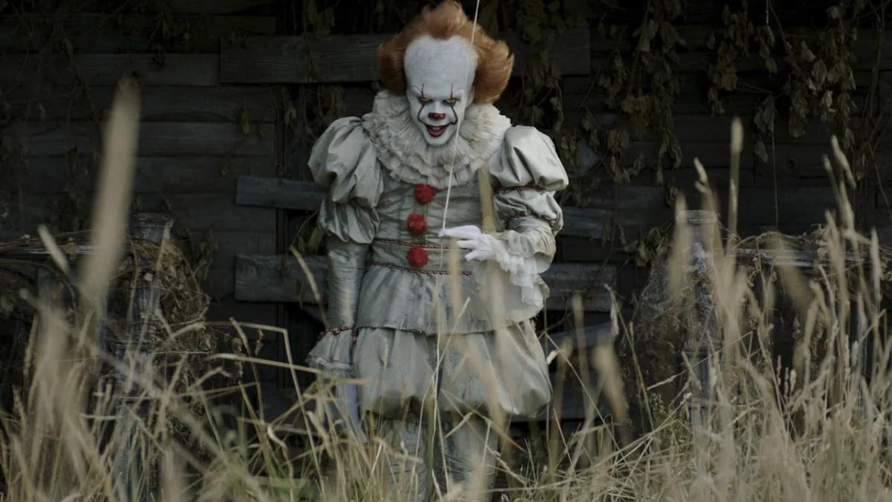 Pennywise the Dancing Clown IT