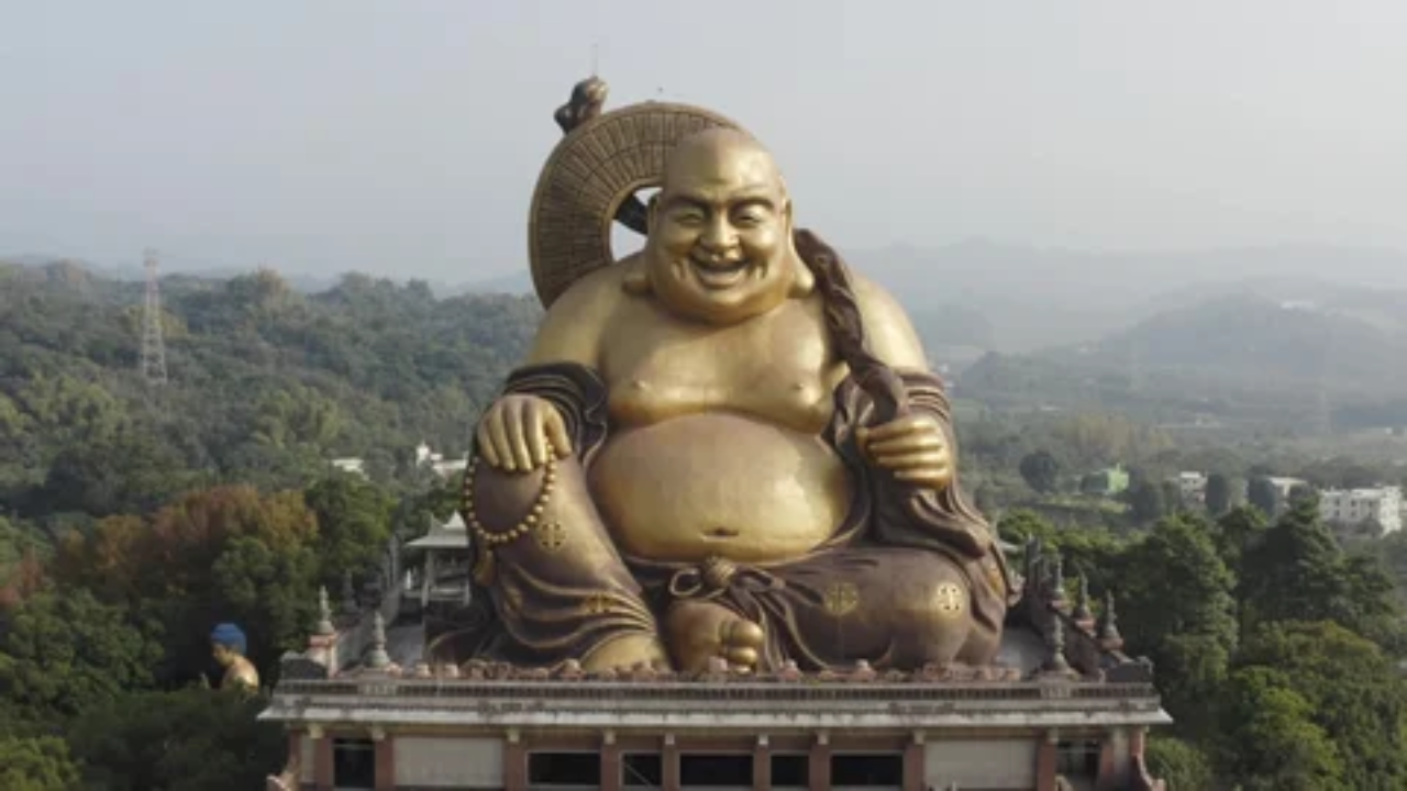 Great Standing Maitreya Buddha Taiwan