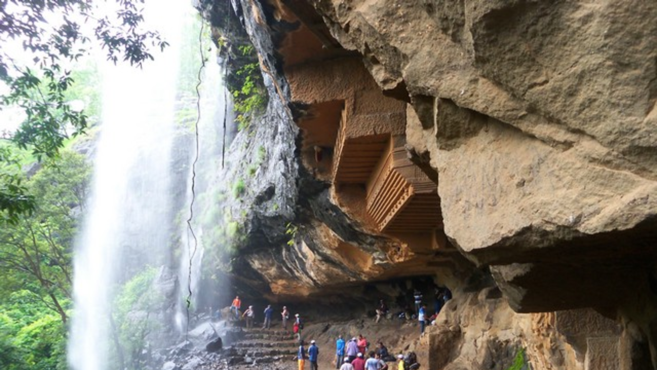 कोंडाणा बौद्ध लेणी Kondana Caves