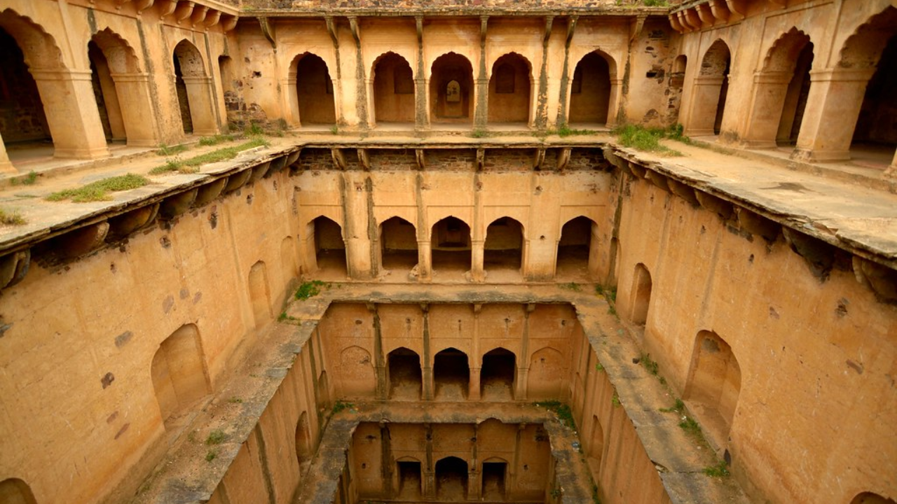 Neemrana Baoli Rajasthan