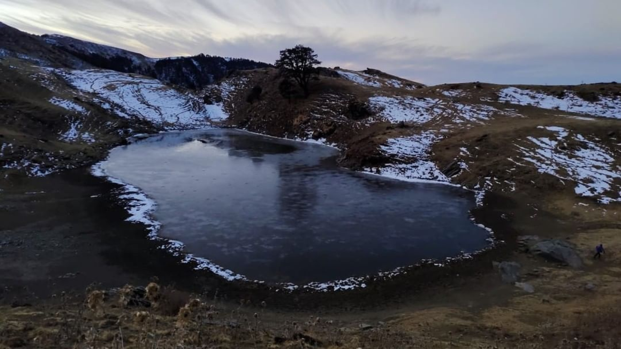 Brahmatal Lake Trek Image Credit - Unsplash