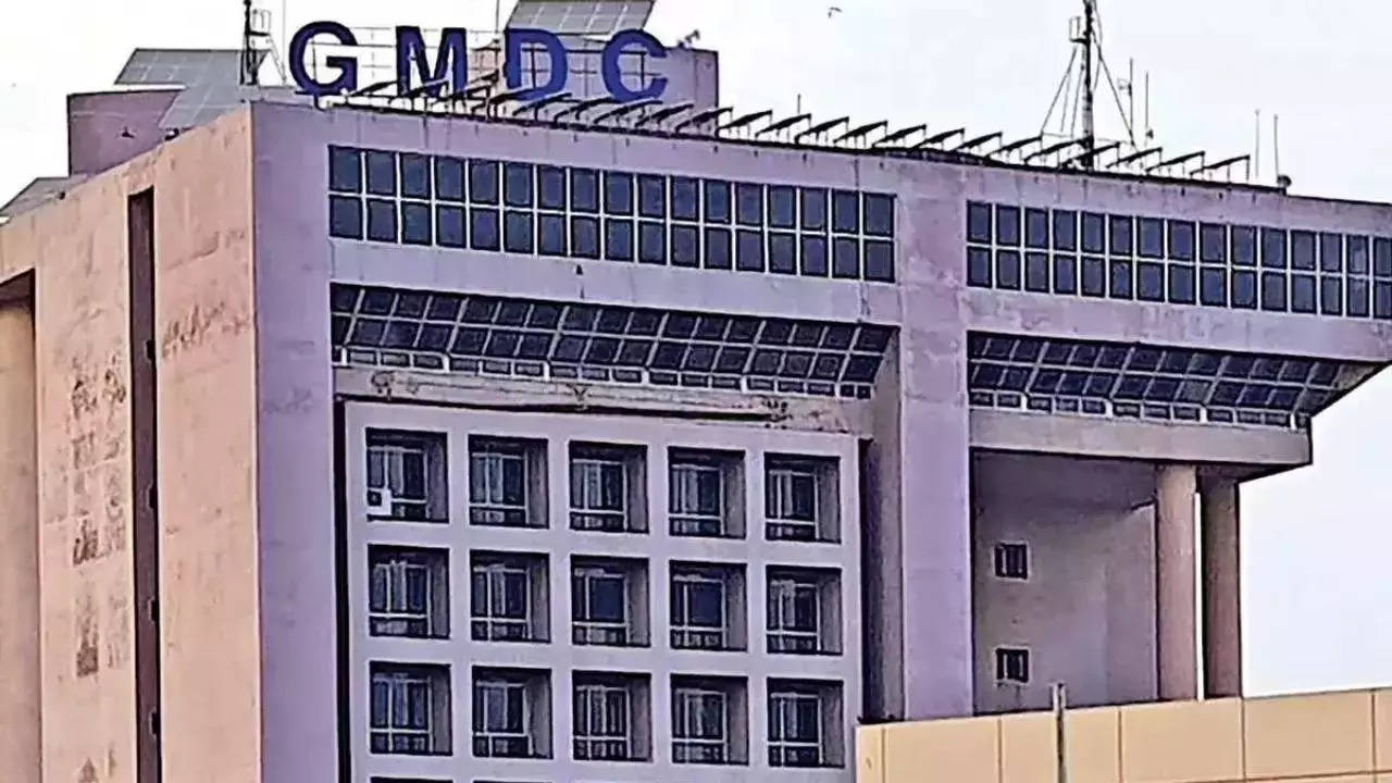 Gujarat Mineral Development Corporation Share GDMC