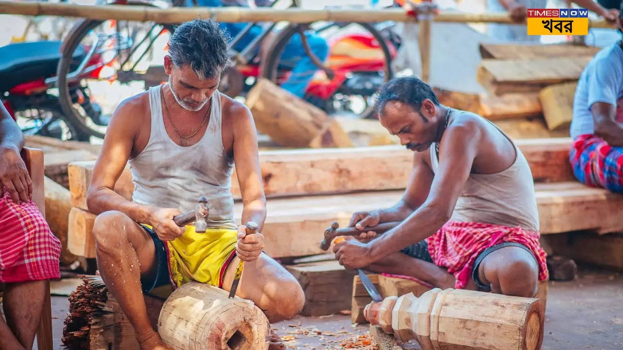 পুরীর বিখ্যাত রথ কীভাবে তৈরি হয় জানেন উল্টোরথের পরে এই রথের কী করা হয় জানলে চমকে যাবেন