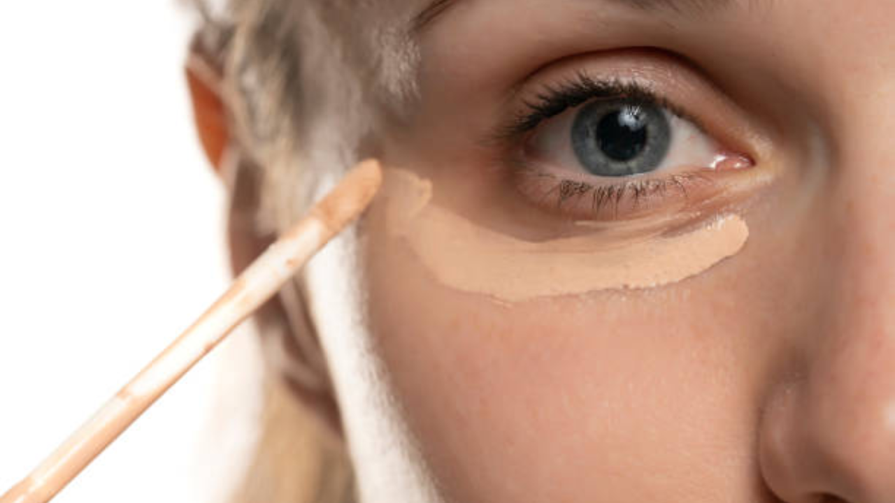 Makeup Tips to Hide Dark Circles