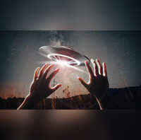 UFO Sighted In Canada Couple Spots Multiple Orange Lights Over Winnipeg River