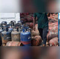 Prices Of LPG Commercial Cylinders Reduces By Rs 30 Check New Rates In Delhi Mumbai Kolkata