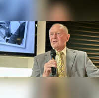 England Legend Geoffrey Boycott Diagnosed With Throat Cancer