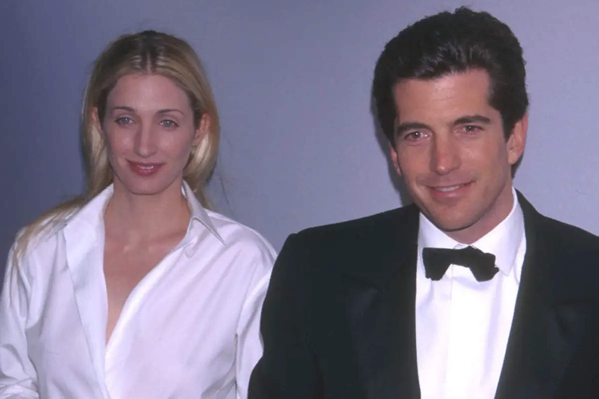 carolyn-bessette-jfk-jr