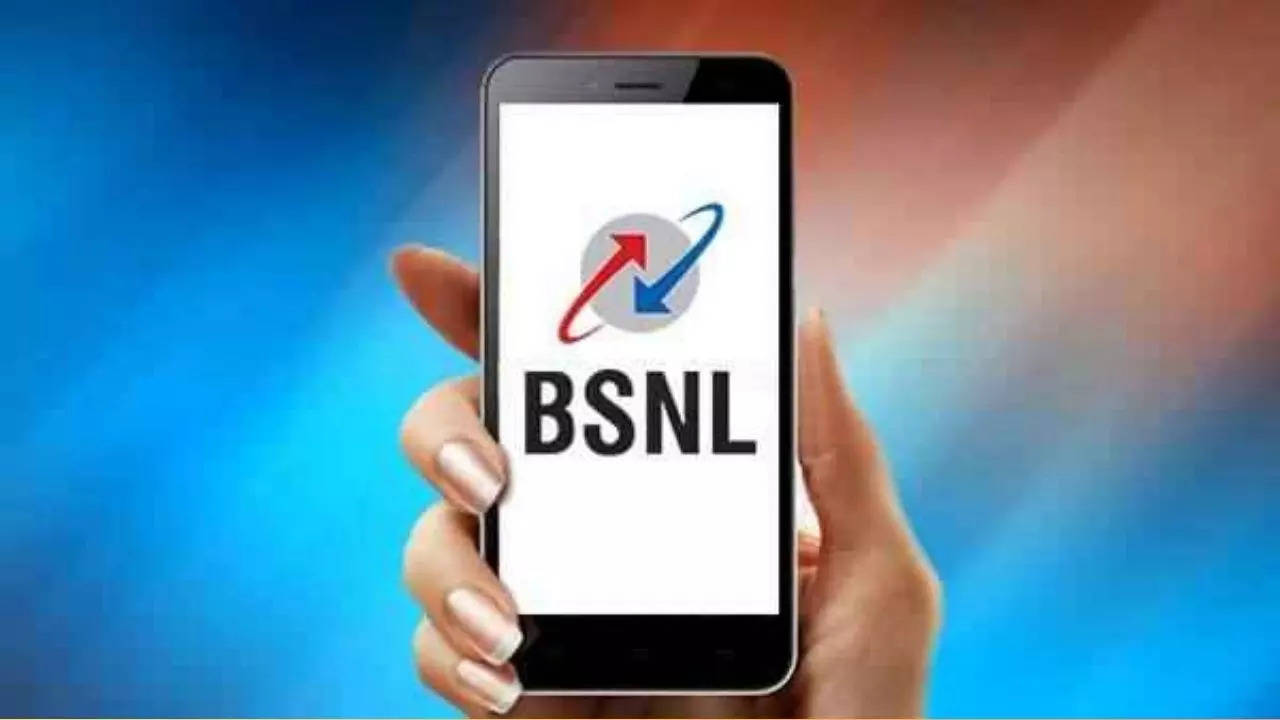 BSNL कडे प्रत्येक श्रेणीतील ग्राहकांसाठी स्वस्त आणि जबरदस्त रिचार्ज प्लान्स उपलब्ध आहेत