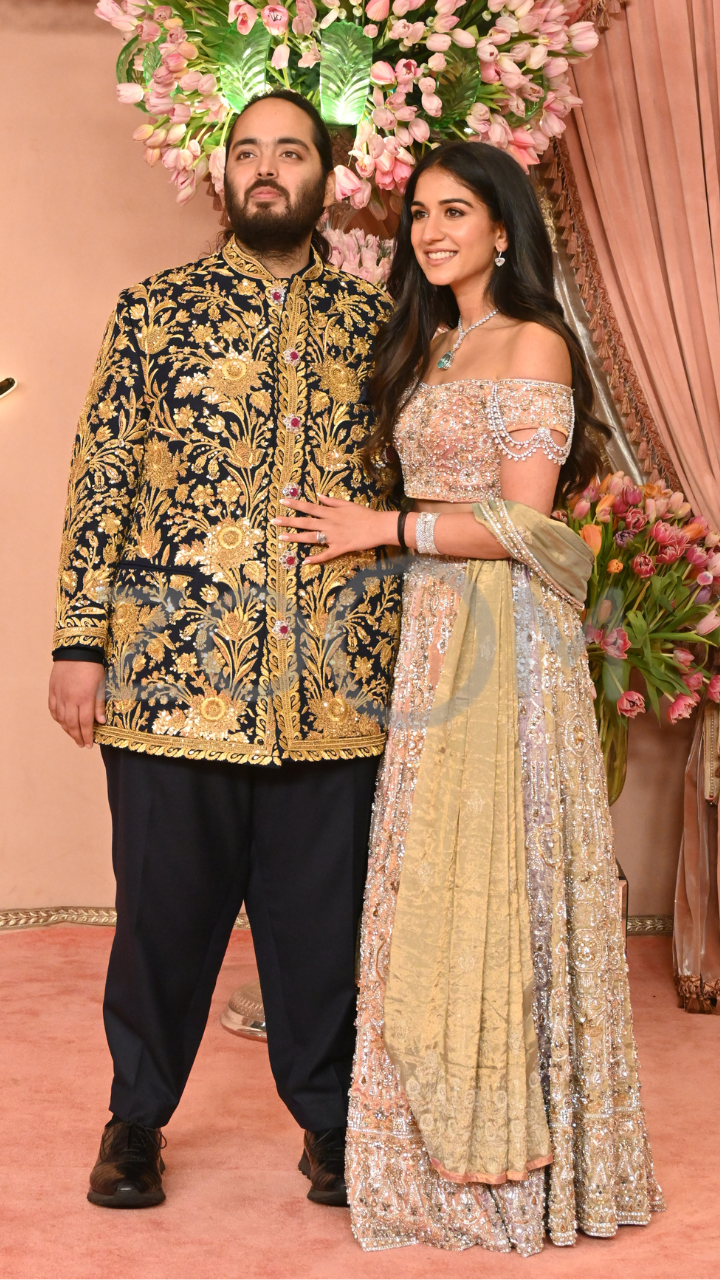 Anant Ambani-radhika Merchant Sangeet: Alia Bhatt Ranbir Kapoor, Ananya 