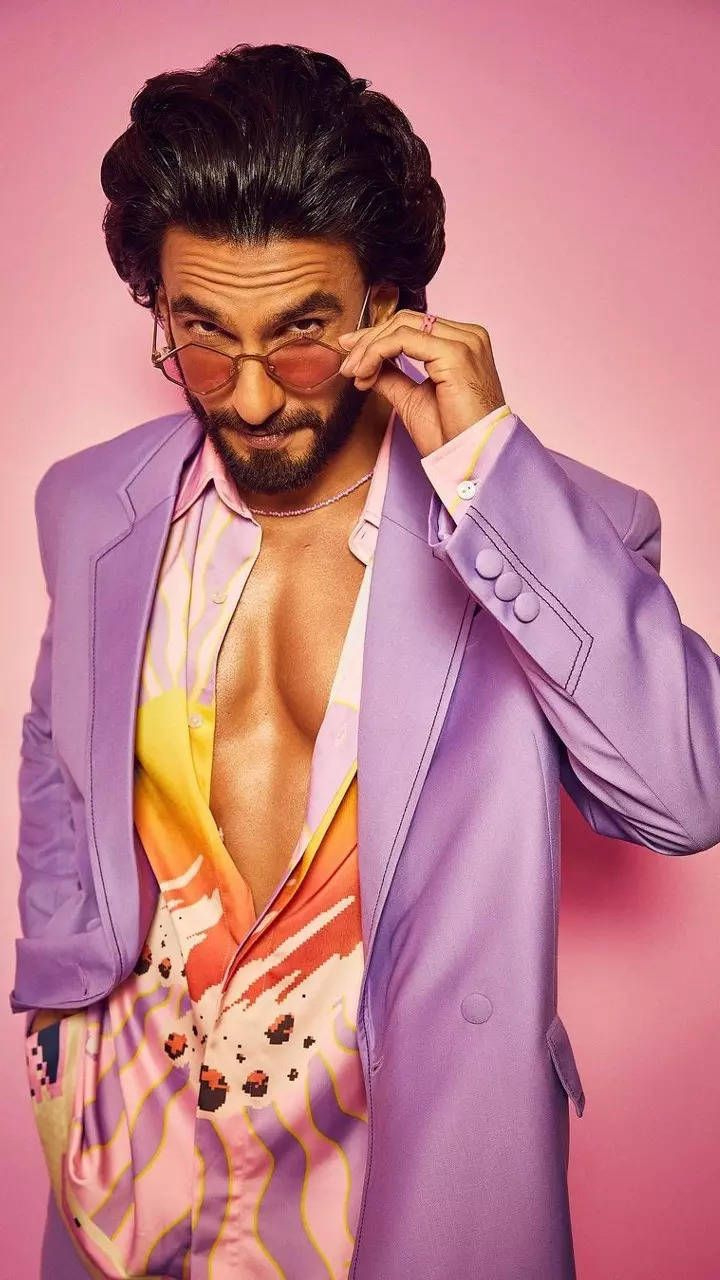 7 Best Films Of Powerhouse Ranveer Singh To Watch On OTT