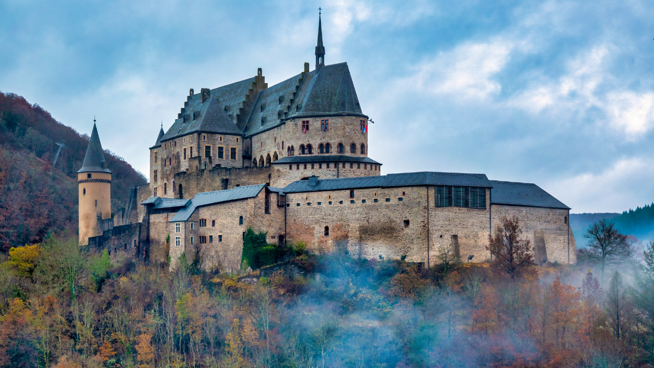 strongVianden Castle - Vianden Luxembourgstrong