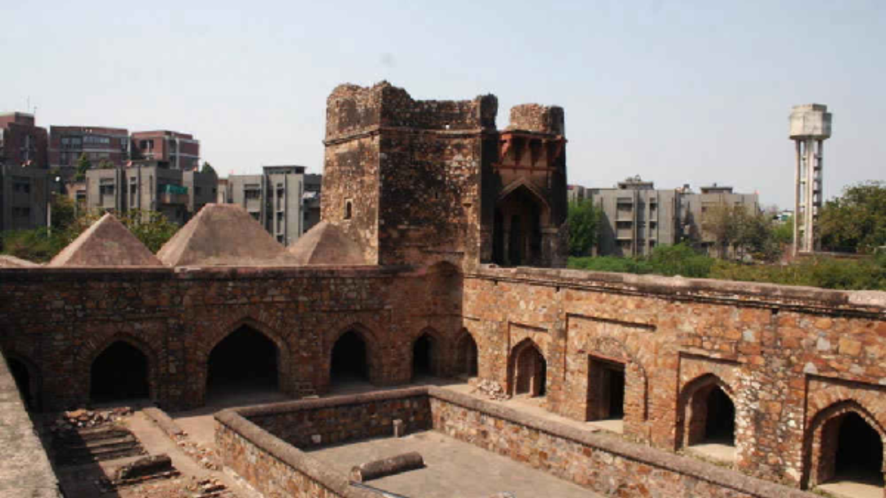 Jahanpanah Fort