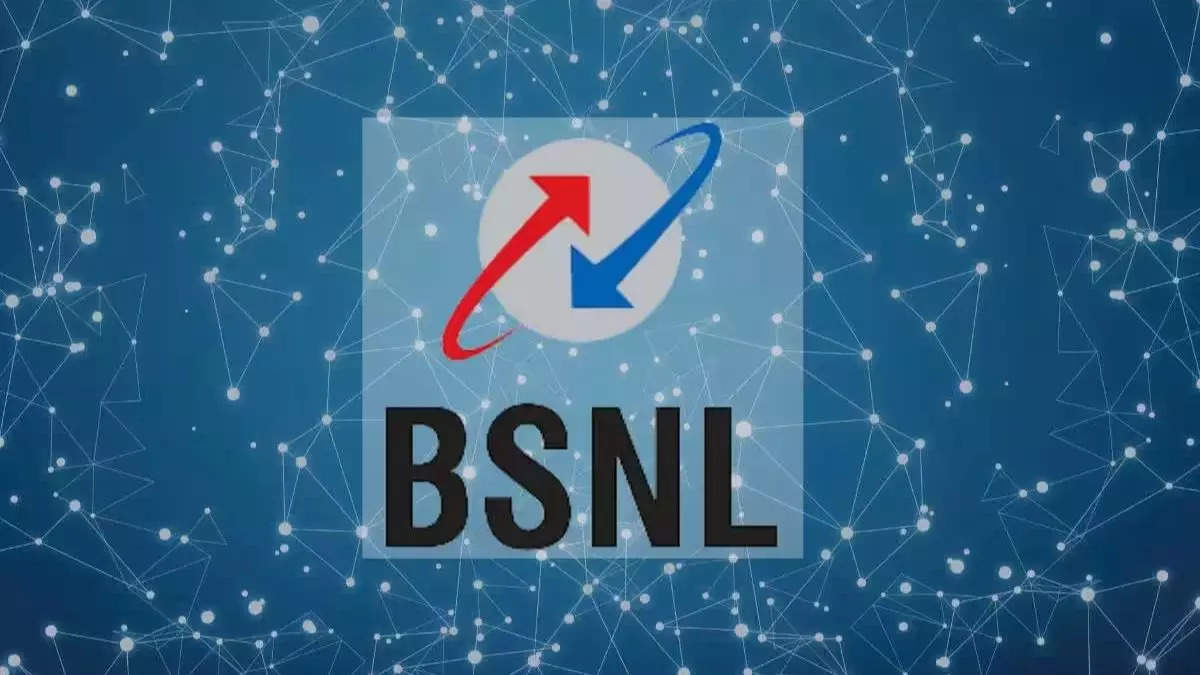 तुम्ही BSNL सिम वापरत असाल तर आम्ही तुम्हाला कंपनीच्या एका प्लानबद्दल सांगत आहोत ज्यात तुम्हाला 365 दिवसांची नाही तर 455 दिवसांची वैधता मिळते तुम्ही एकाच वेळी रिचार्ज करून वारंवारं रिचार्जच्या त्रासापासून मुक्त होऊ शकता