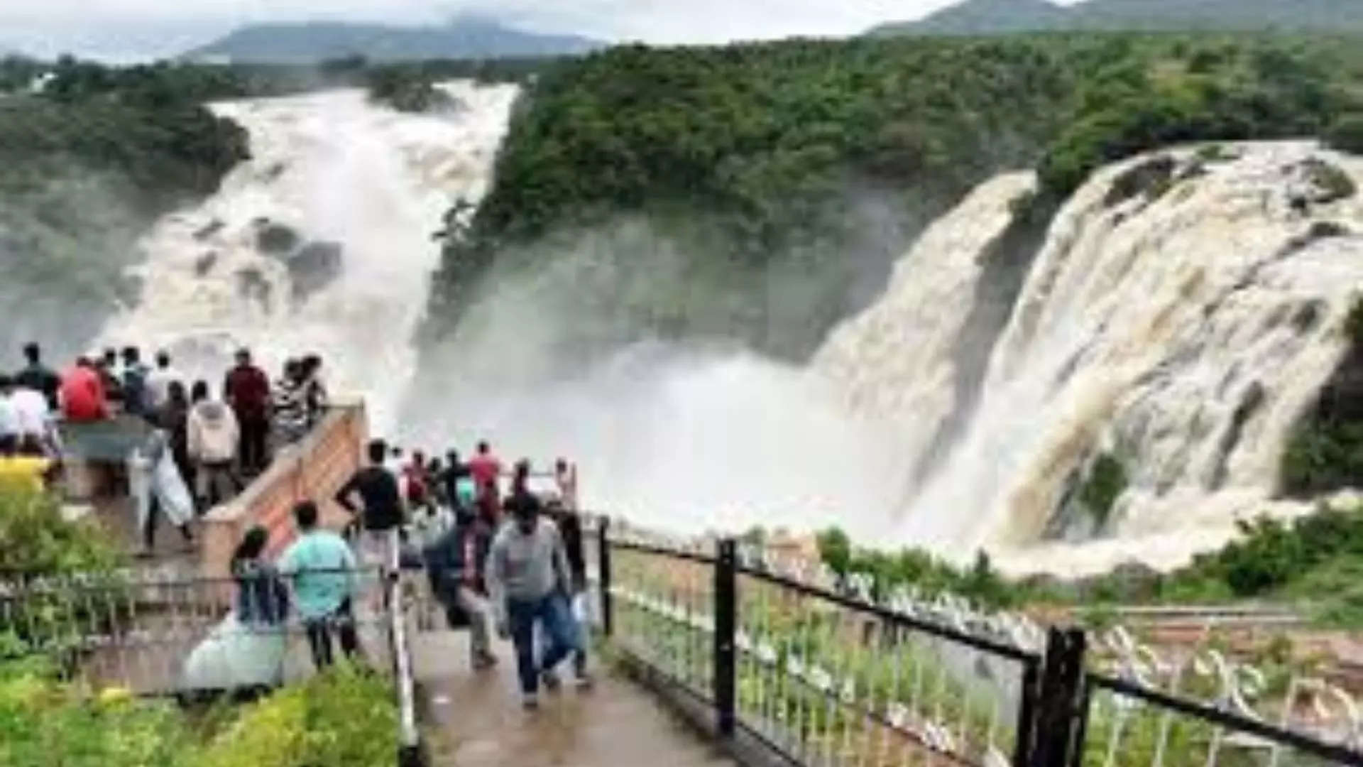 ಟಿಕೆಟ್ ದರ ಎಷ್ಟು