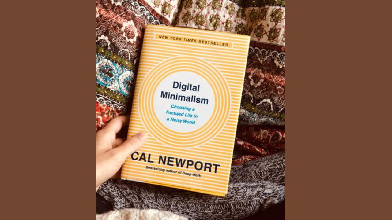 strongDigital Minimalism Choosing a Focused Life in a Noisy World by Cal Newportstrong