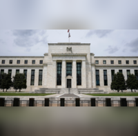 US Federal Reserve Keeps Interest Rates Unchanged Hints At Cuts In September