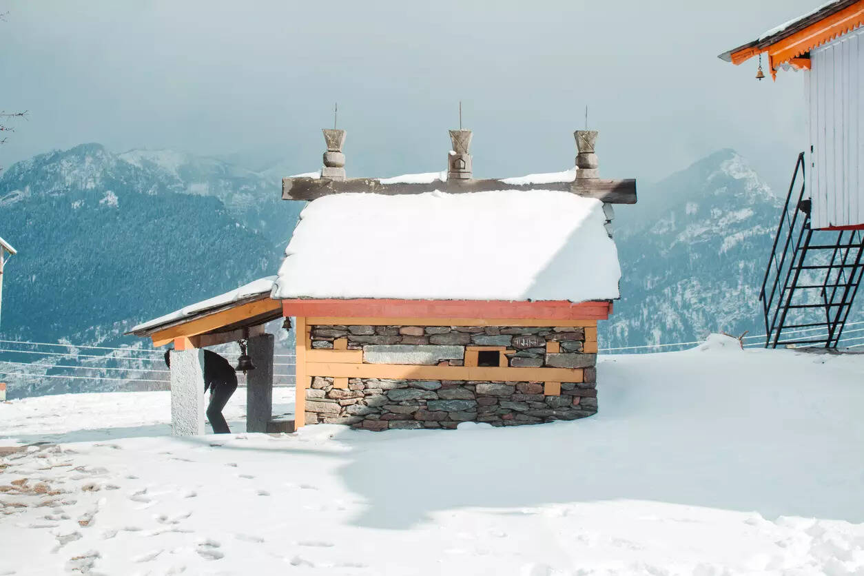 Bijli Mahadev Temple in Kullu Credit iStock
