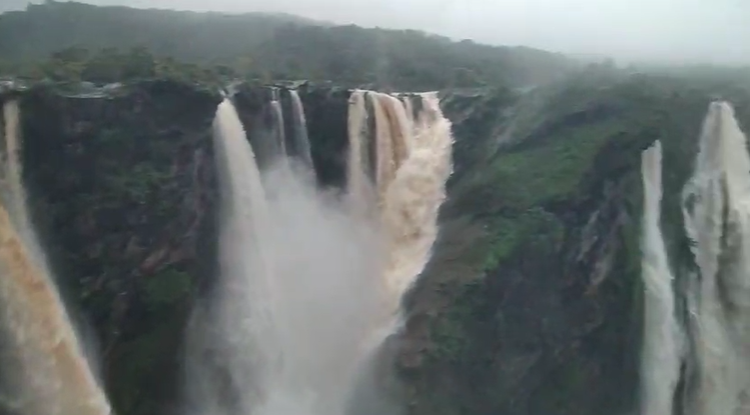 ತುಂಬಿಕೊಂಡ ಲಿಂಗನಮಕ್ಕಿ ಡ್ಯಾಂ