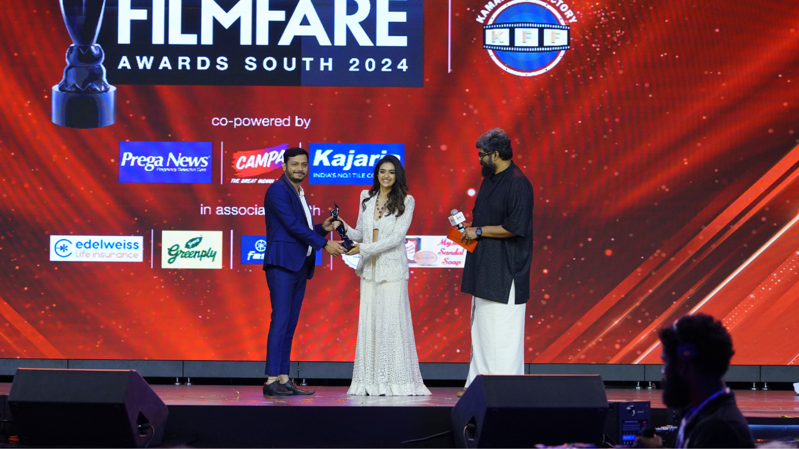 Keerthy Suresh Wins Best Actor Female Telugu For Dasara At The 69th SOBHA Filmfare Awards South 2024