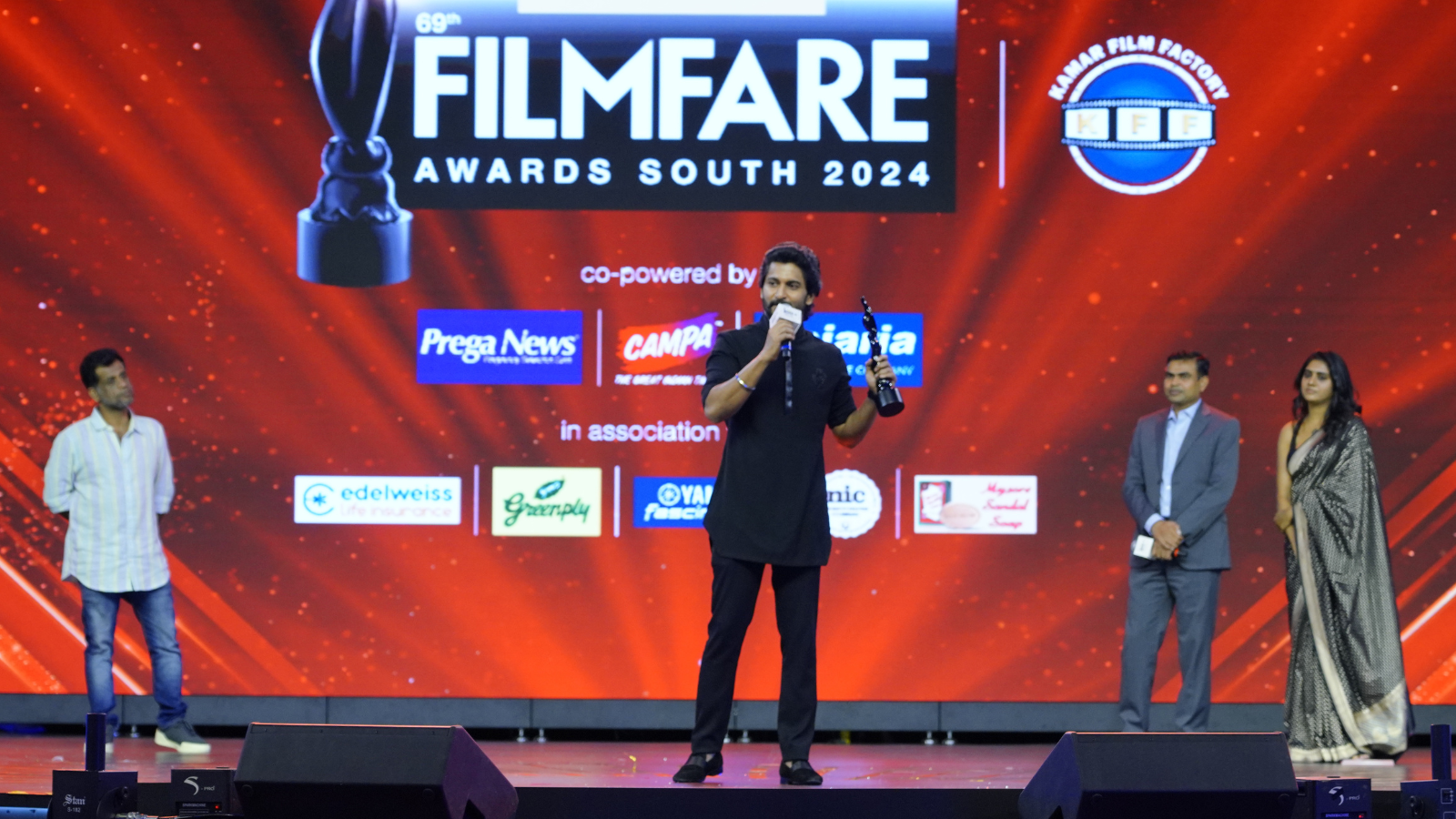 Nani Bags Best Actor Male Telugu For Dasara At The 69th SOBHA Filmfare Awards South 2024