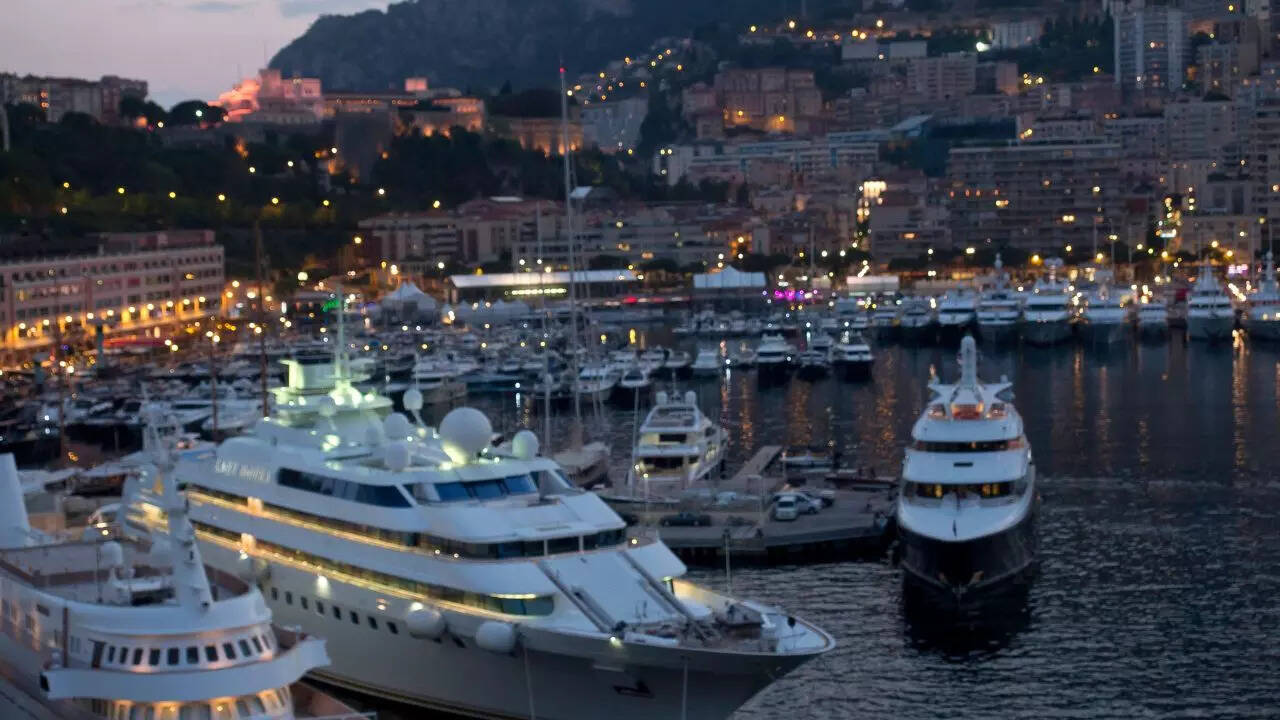 Port of Monaco Credit Canva