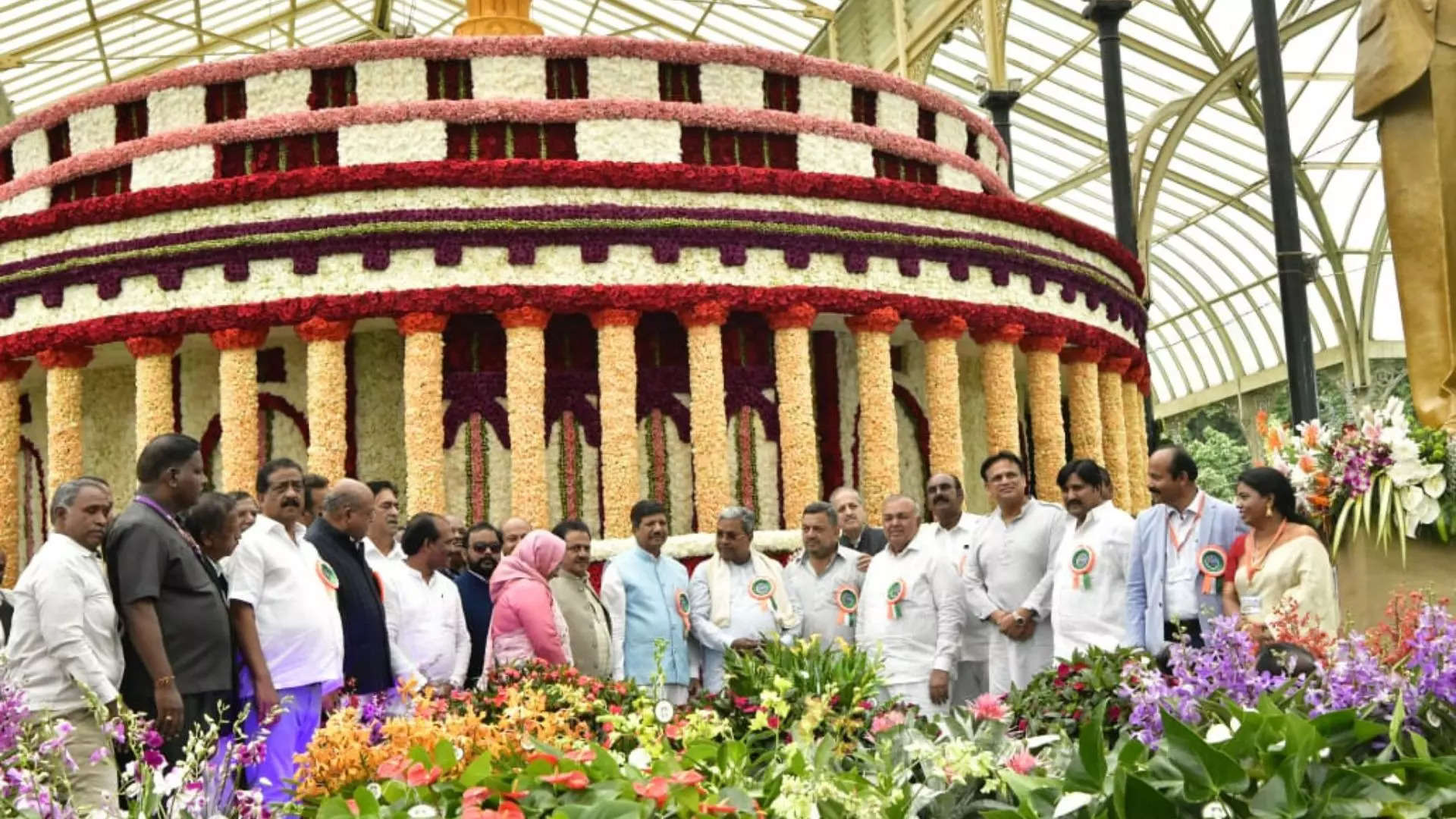 216ನೇ ಫಲಪುಷ್ಪ ಪ್ರದರ್ಶನ