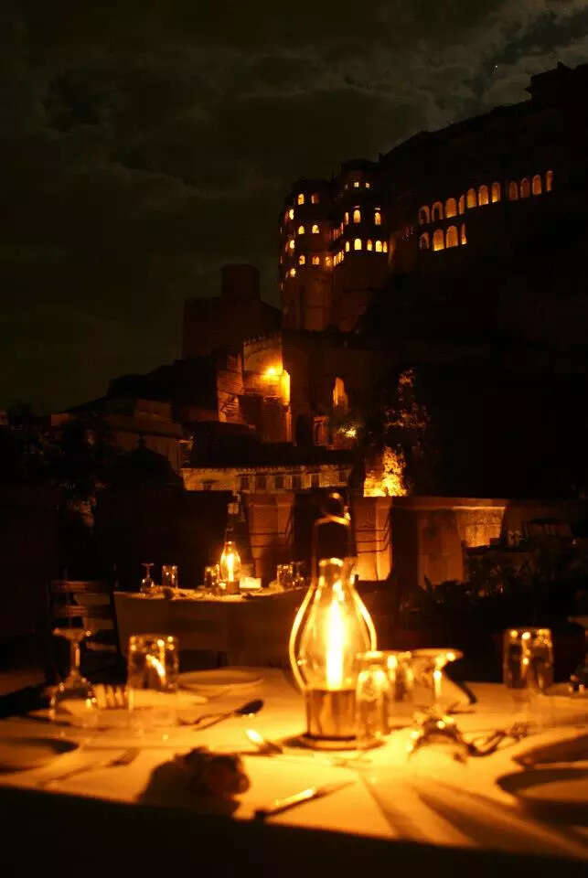 Chokelao Palace Terrace Restaurant Credit Facebook