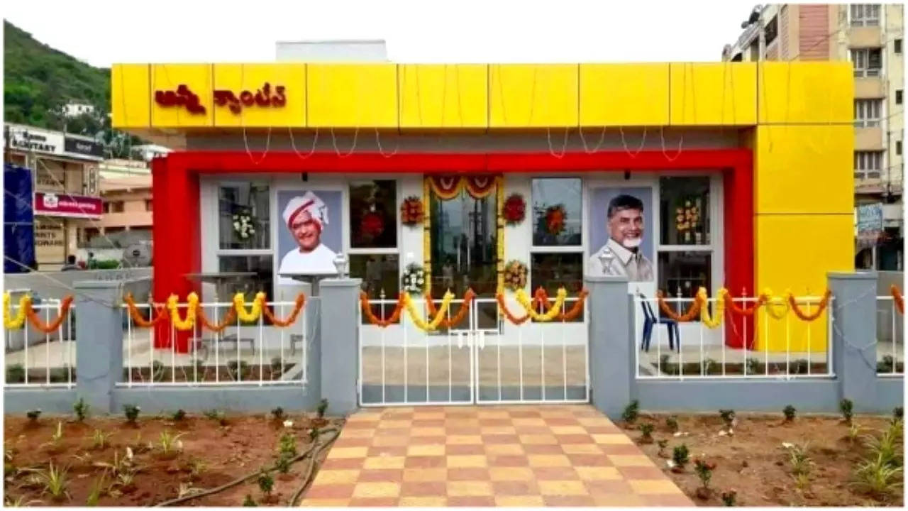 ANNA CANTEEN అన్న క్యాంటీన్లలో ఫుడ్ మెనూ ఇదే  వారం రోజులపాటు రోజూ ఏవేం ఇస్తారో తెలుసా టైమింగ్స్ పూర్తి వివరాలు ఇవే