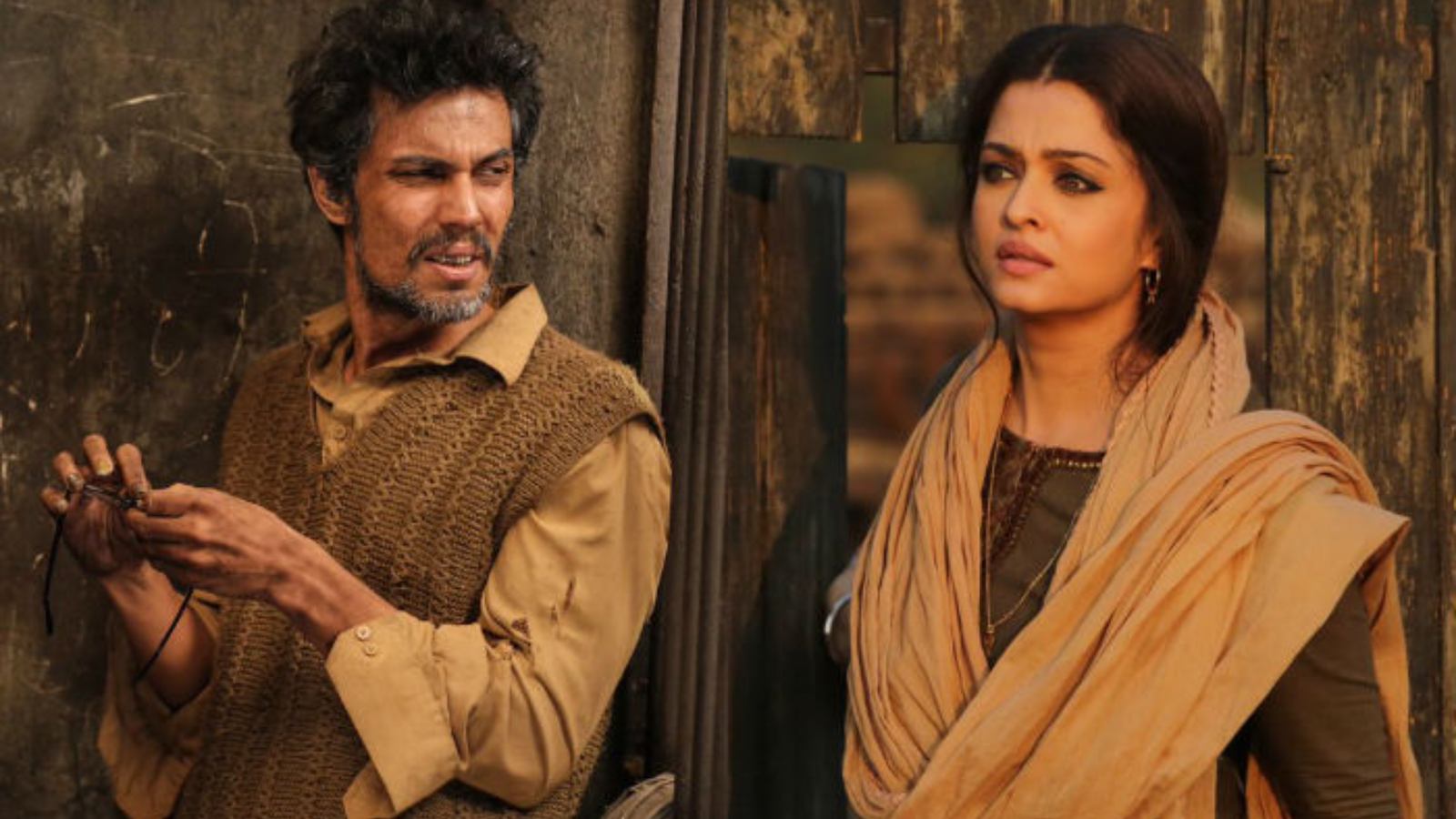 Aishwarya Rai - Randeep Hooda 