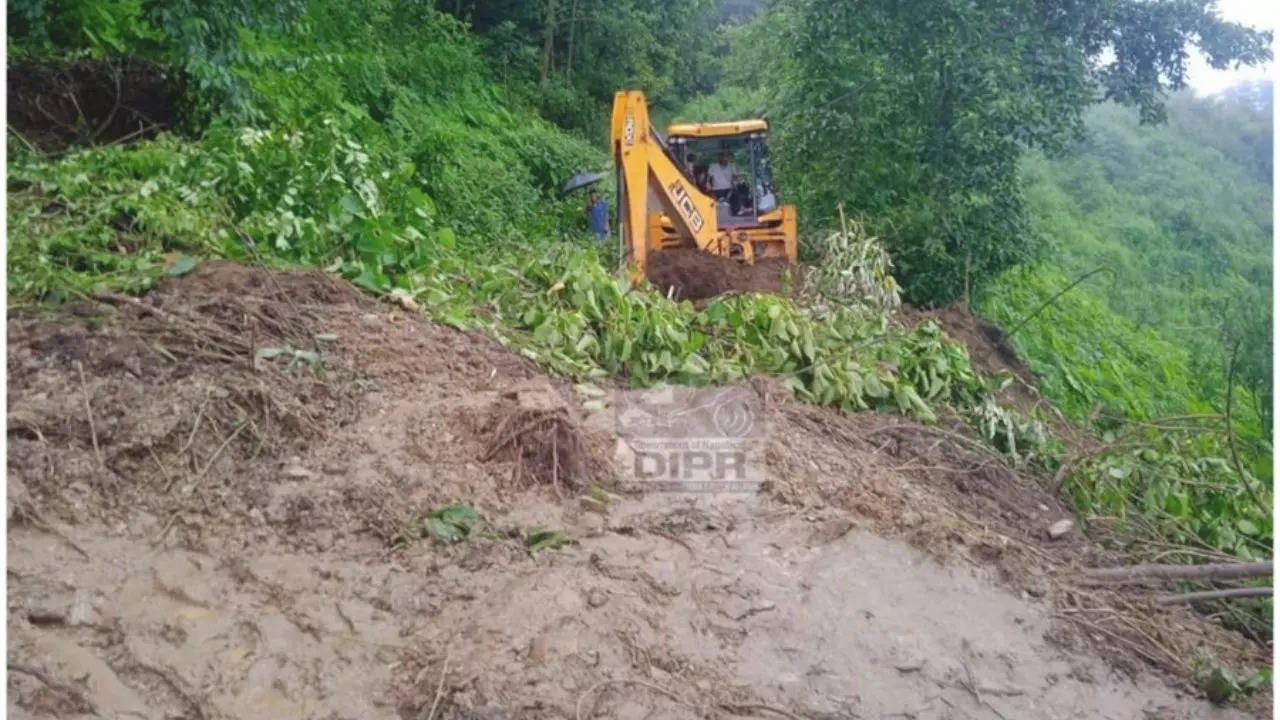 Debris is being removed from the road. Credit XDIPR