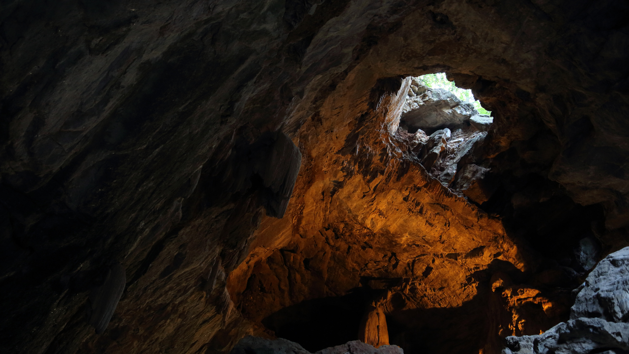 Borra Caves Andhra Pradesh