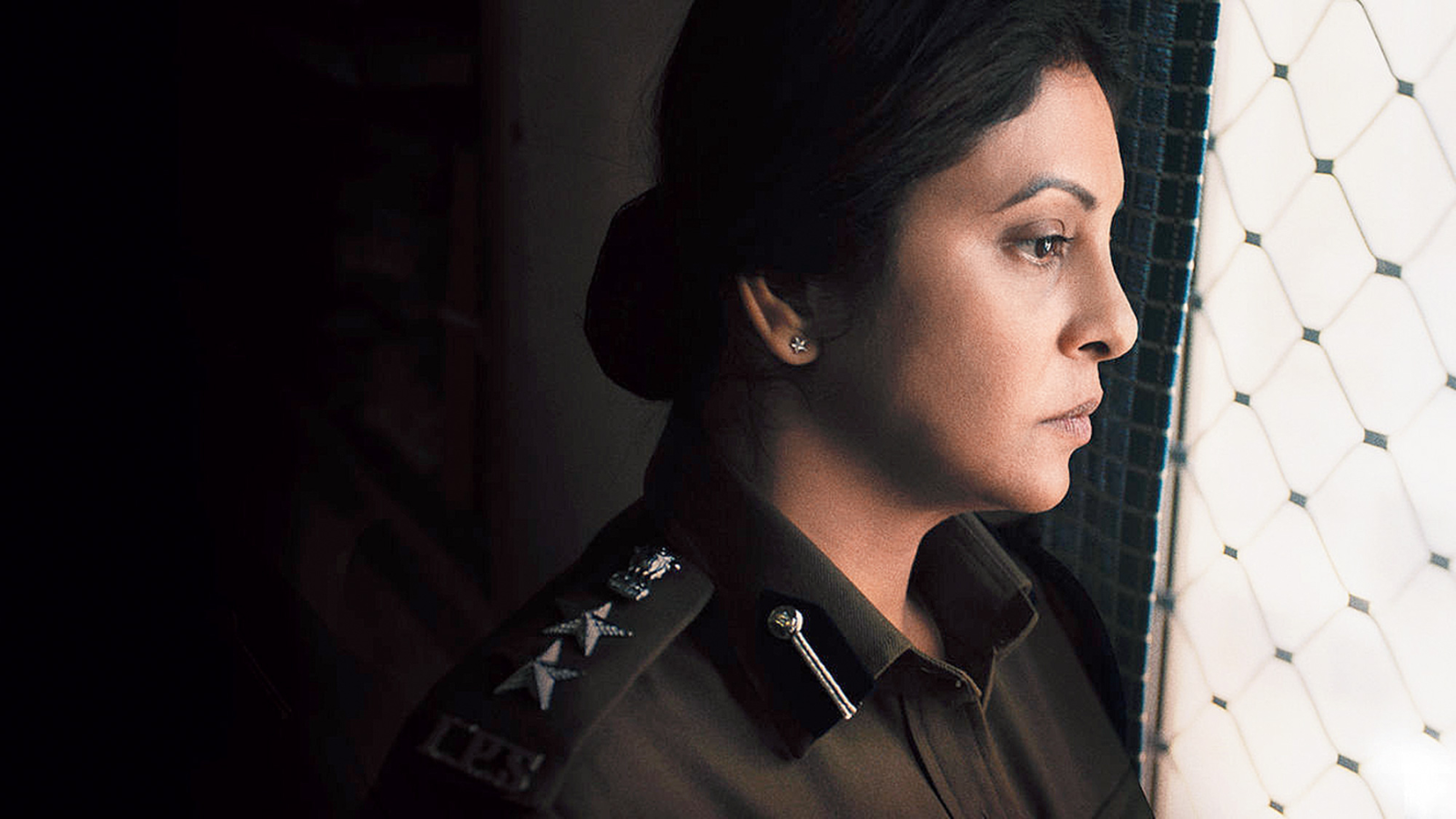 DCP Vartika Chaturvedi - Shefali Shah 