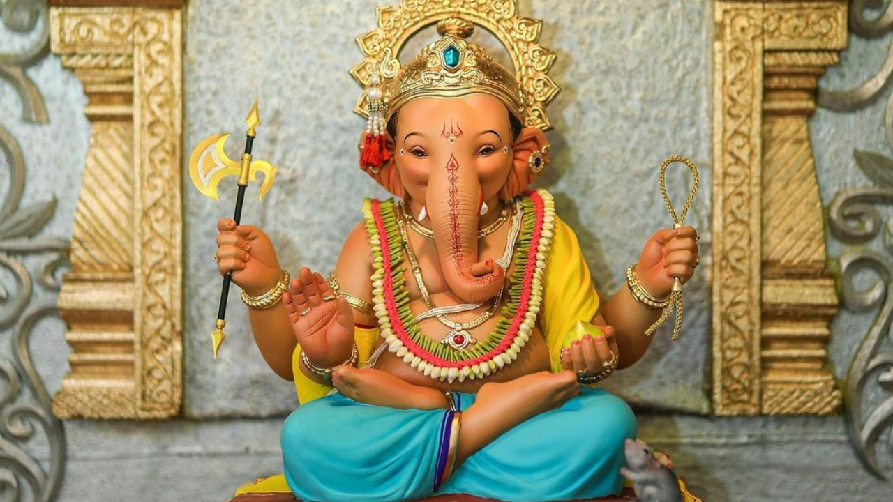 Ganpati for peace happiness and prosperity