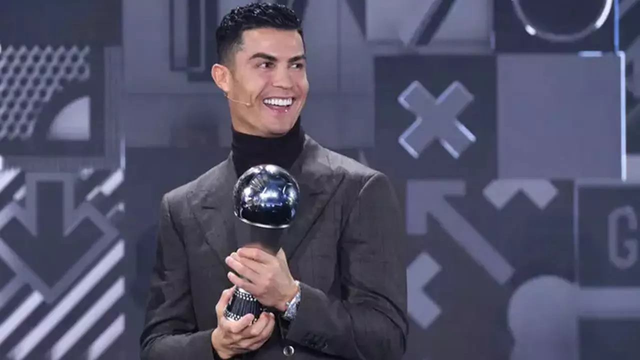 Cristiano Ronaldo Lifted  Two FIFA Best Mens Player Awards 