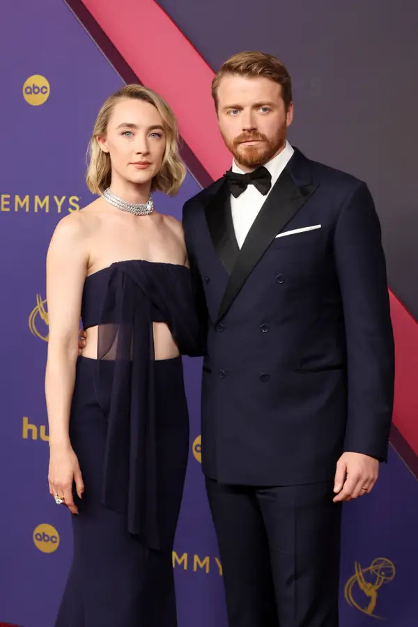 Saoirse Ronan and Jack Lowden