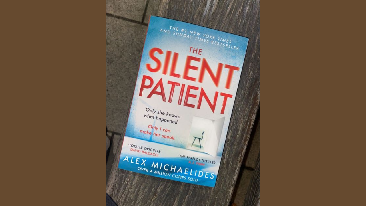 The Silent Patient by Alex Michaelides