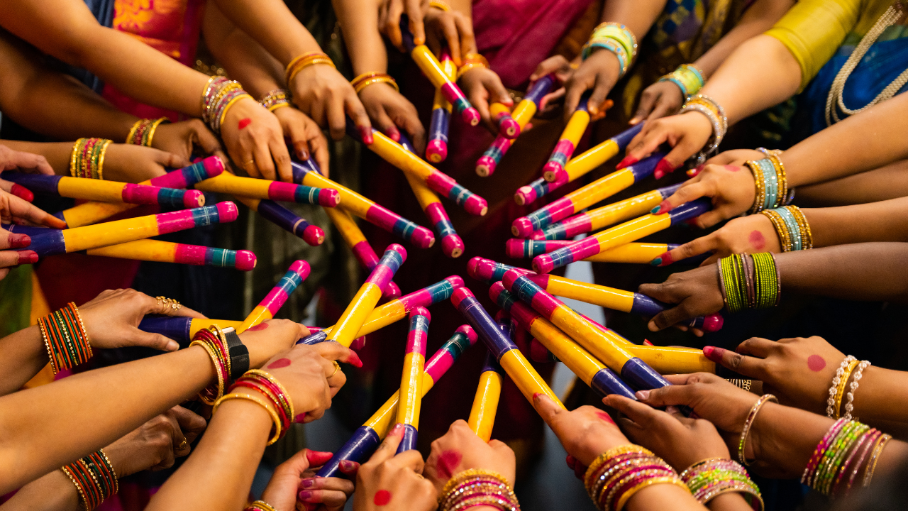 Gujarat - Dandiya Raas and Garba