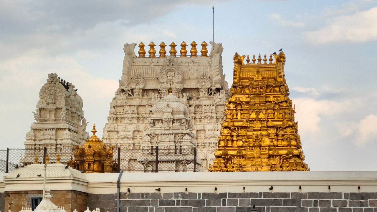 Kamakshi Amman Temple Kanchipuram