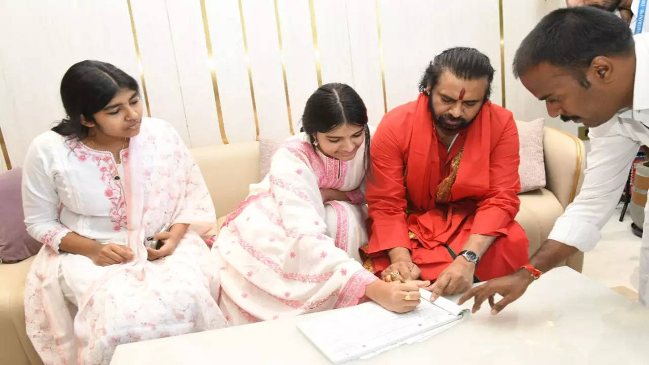 Pawan Kalyan daughters