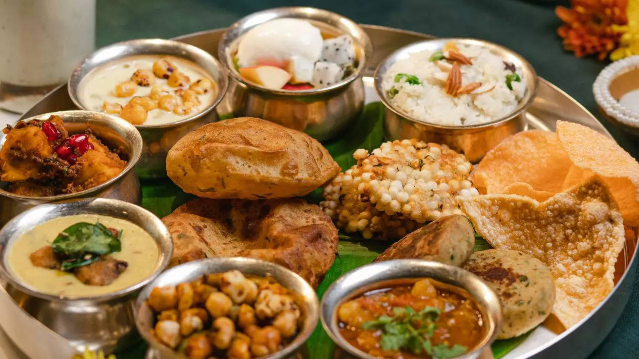 Navratri 2024 Celebrations In Mumbai: 10 Restaurants Serving Vrat ...