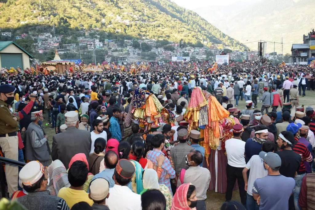 Locals in Himachal worship Lord Raghunath the principal deity of Kullu Valley on Dussehra