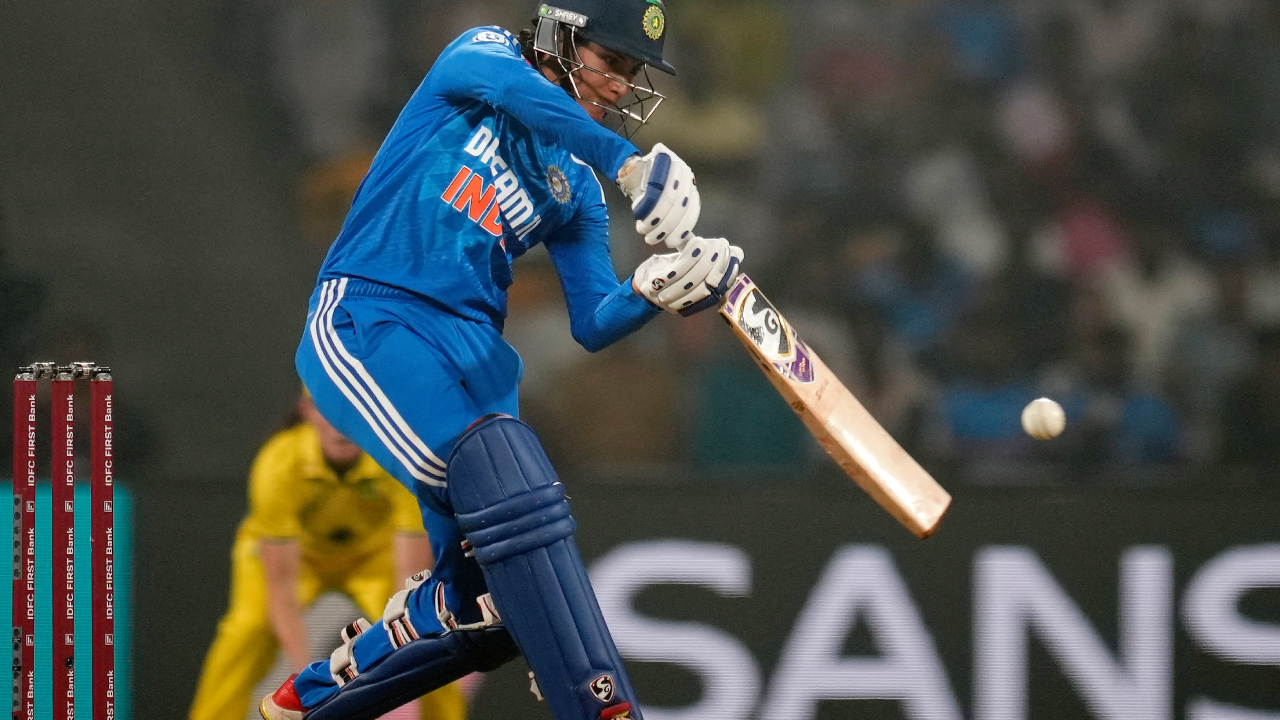 3 Smriti Mandhana