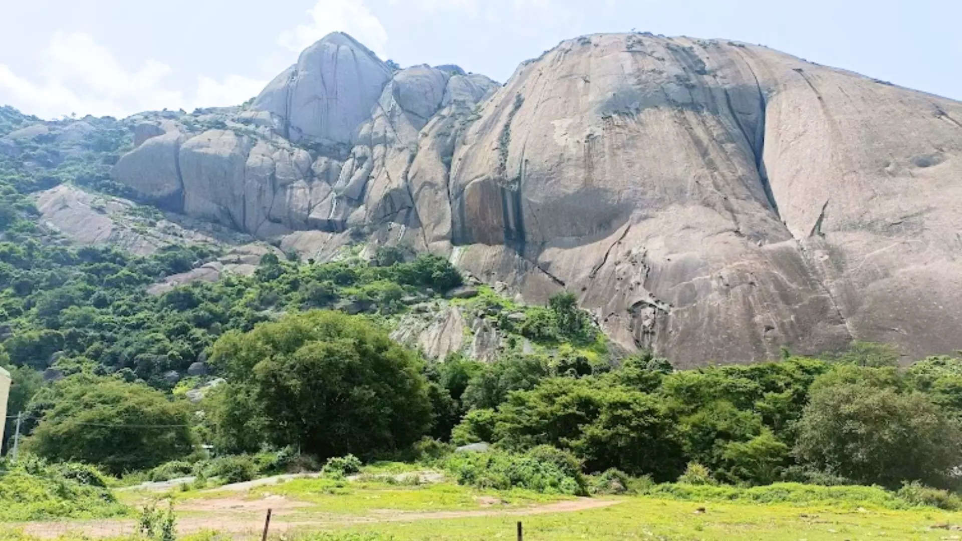 ಸಾವನದುರ್ಗ ಬೆಟ್ಟ