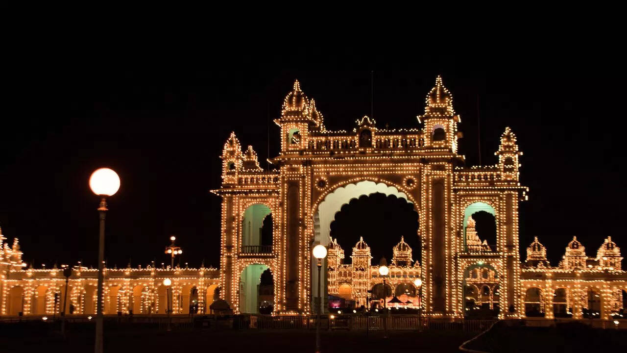 An illuminated Mysore Palace Credit Canva