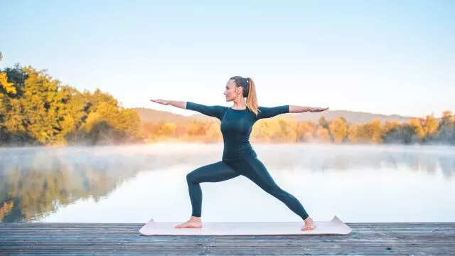 Virabhadrasana II