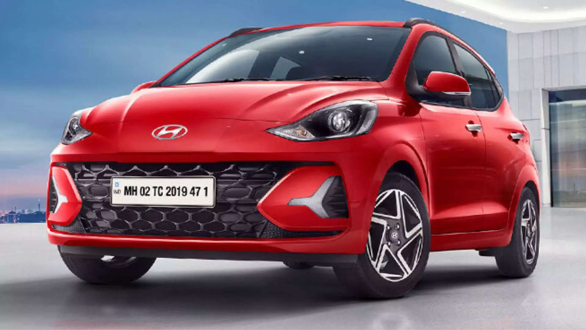 5 Affordable Cars With Six Airbags Under Rs 10 lakh Grand i10, Nexon