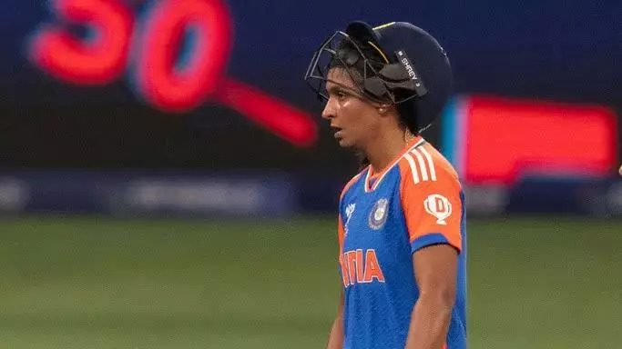 Harmanpreet Kaur 726 runs