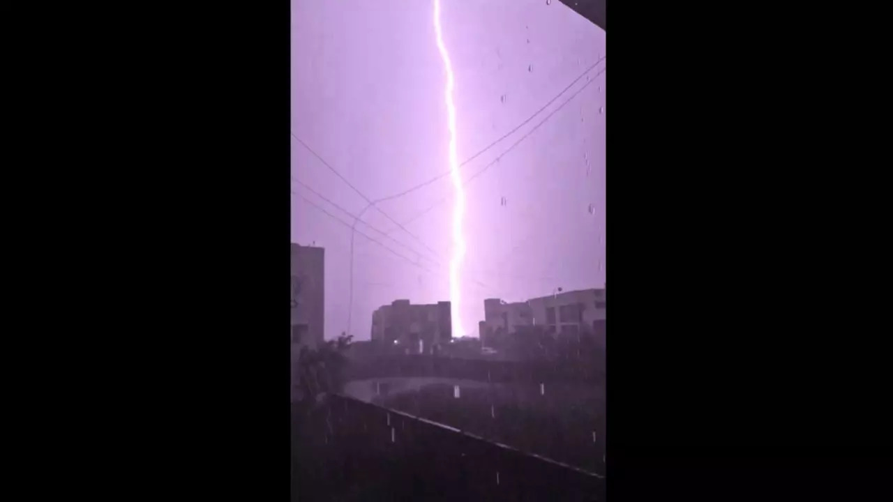 Lightning In Chennai