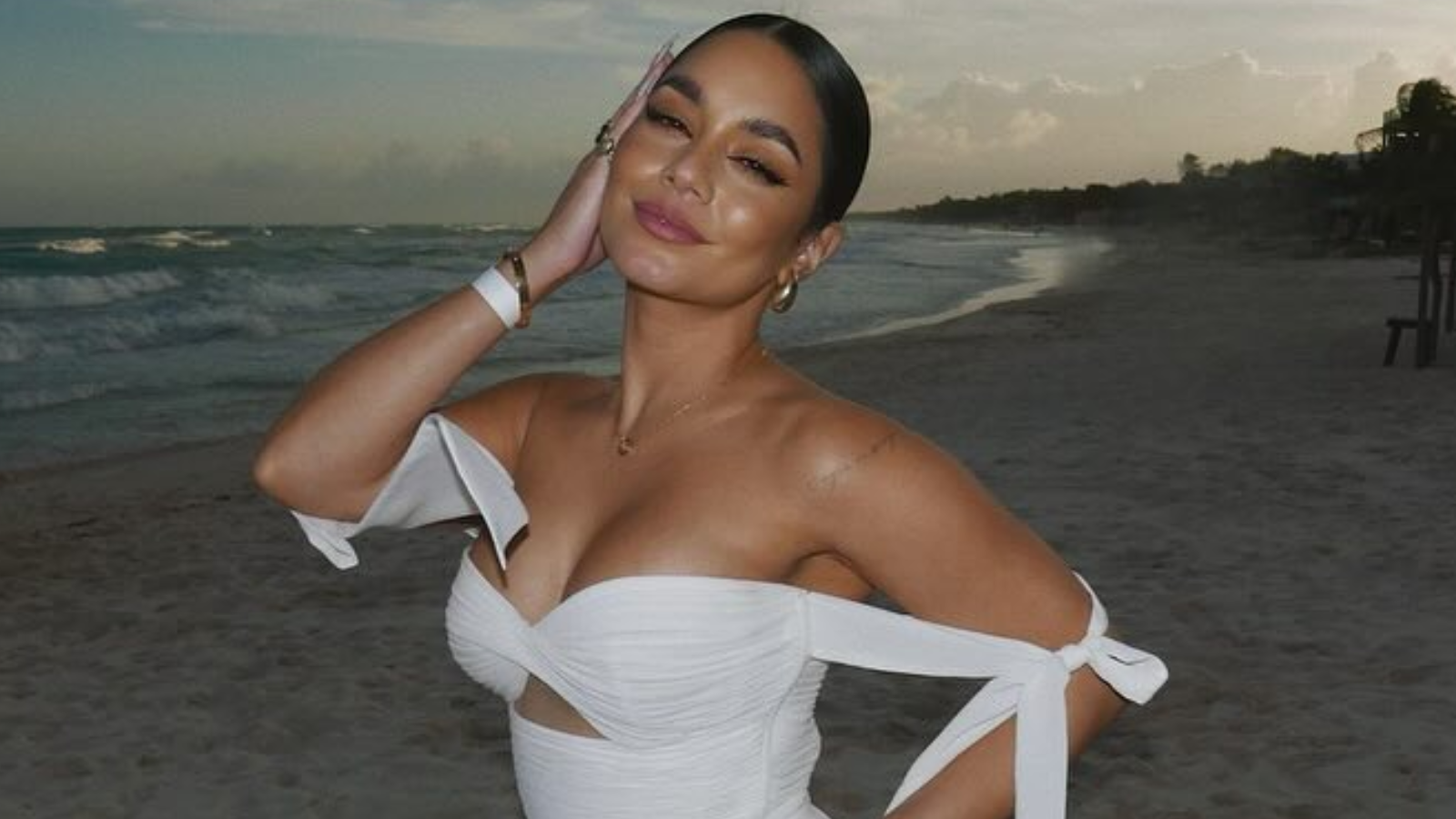 Vanessa Hudgens Has Got Some Allure Goals